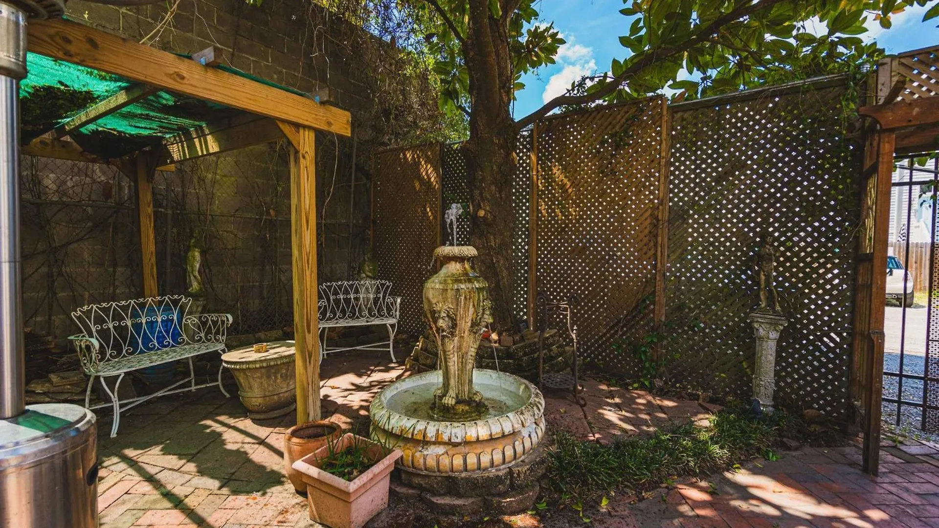 Penzion Hotel Carriage Modern House To Victorian House Savannah