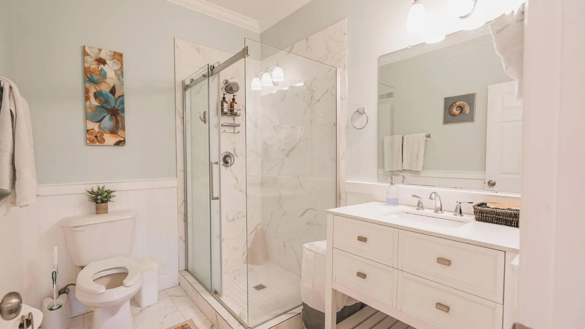 Hotel Carriage Modern House To Victorian House Savannah Penzion