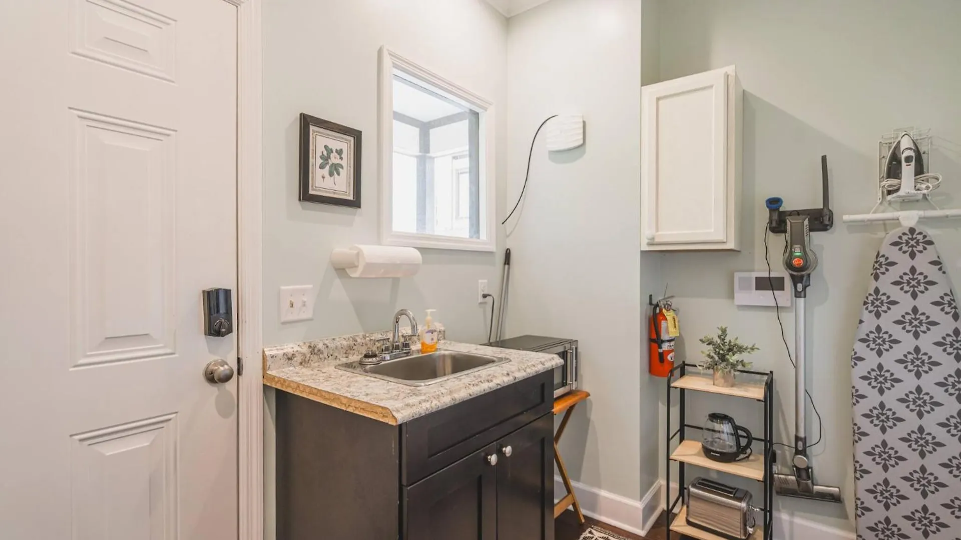 Penzion Hotel Carriage Modern House To Victorian House Savannah